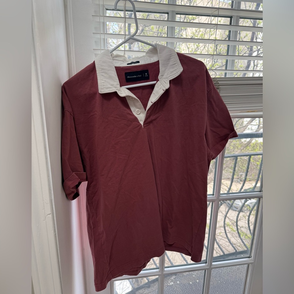 Abercrombie & Fitch Men's Burgundy Polo Shirt